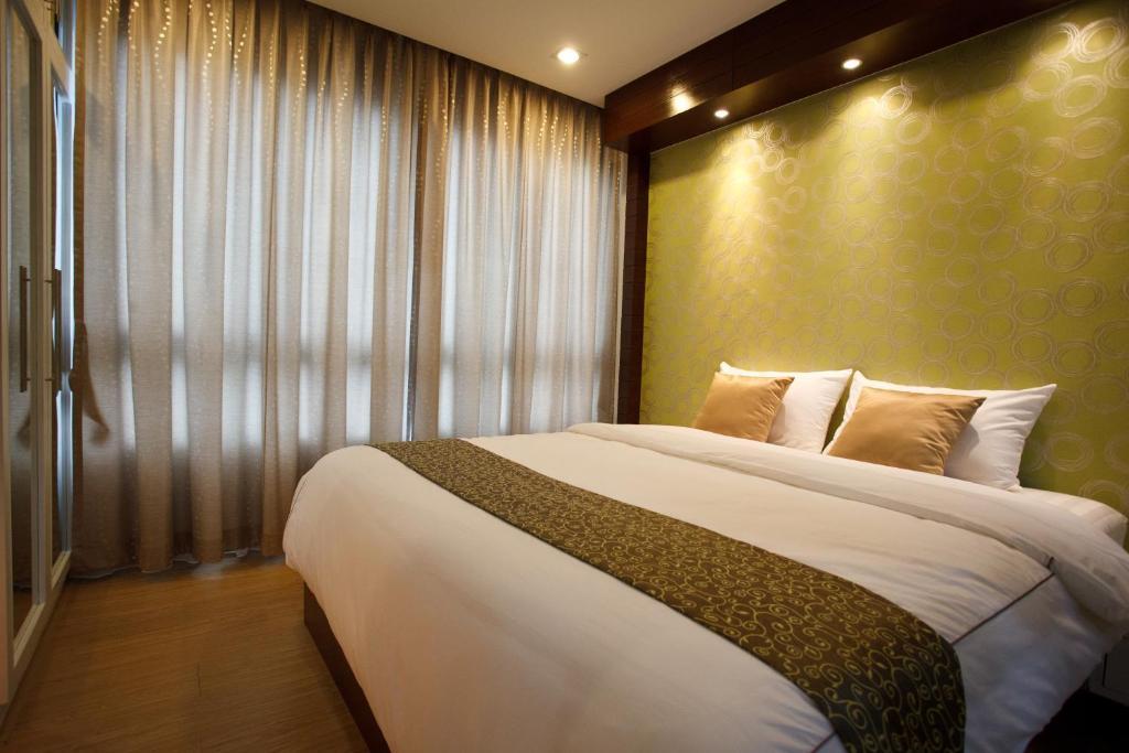 בנגקוק Alisha Court Hotel & Residence חדר תמונה